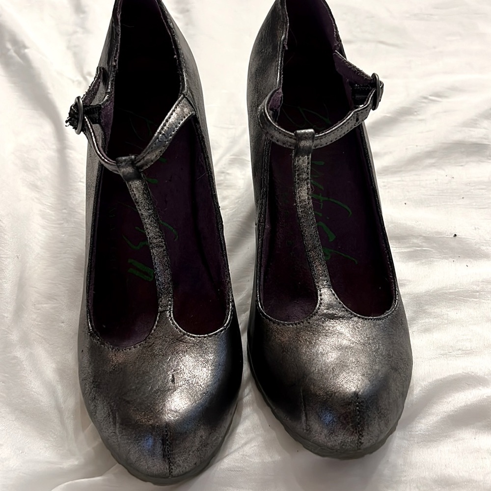 Blowfish - Metal Wedges